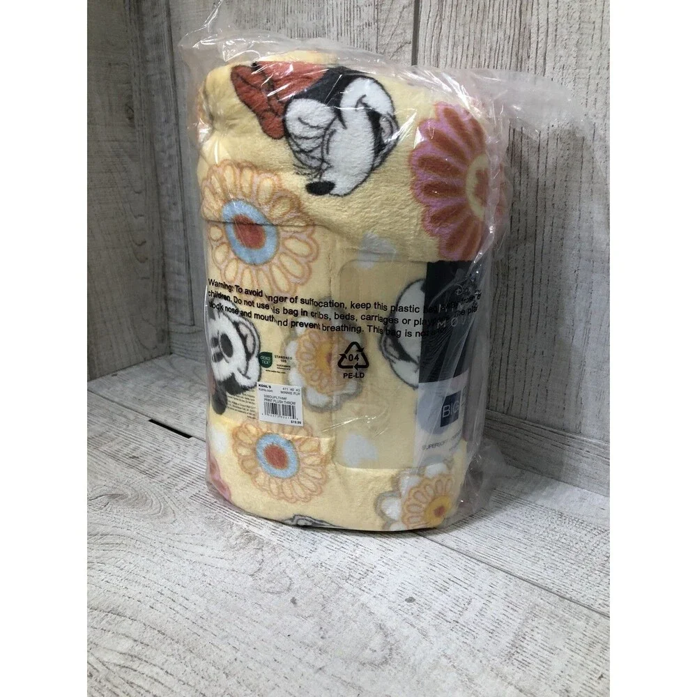 The Big One Oversized Plush Minnie Mouse Yellow Flower Throw Blanket, 5ft x 6 ft